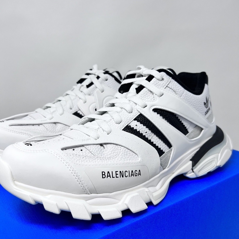 Balenciaga x Adidas Track Forum Sneakers Size 45 EU White Black - Picture 4 of 9